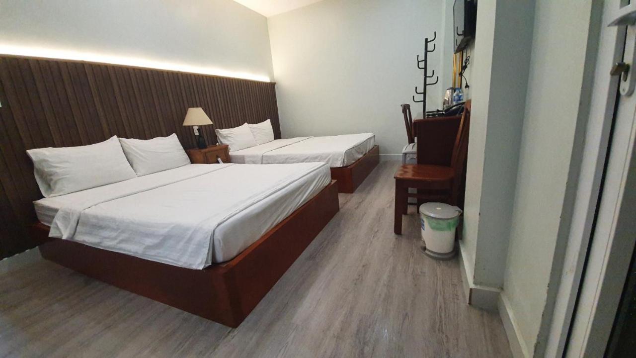 Minh Khue Hotel Виньлонг Экстерьер фото