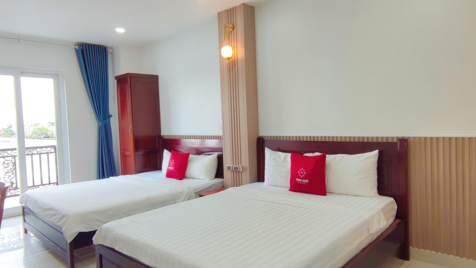 Minh Khue Hotel Виньлонг Экстерьер фото