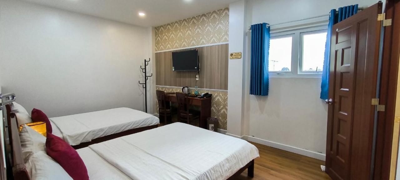 Minh Khue Hotel Виньлонг Экстерьер фото