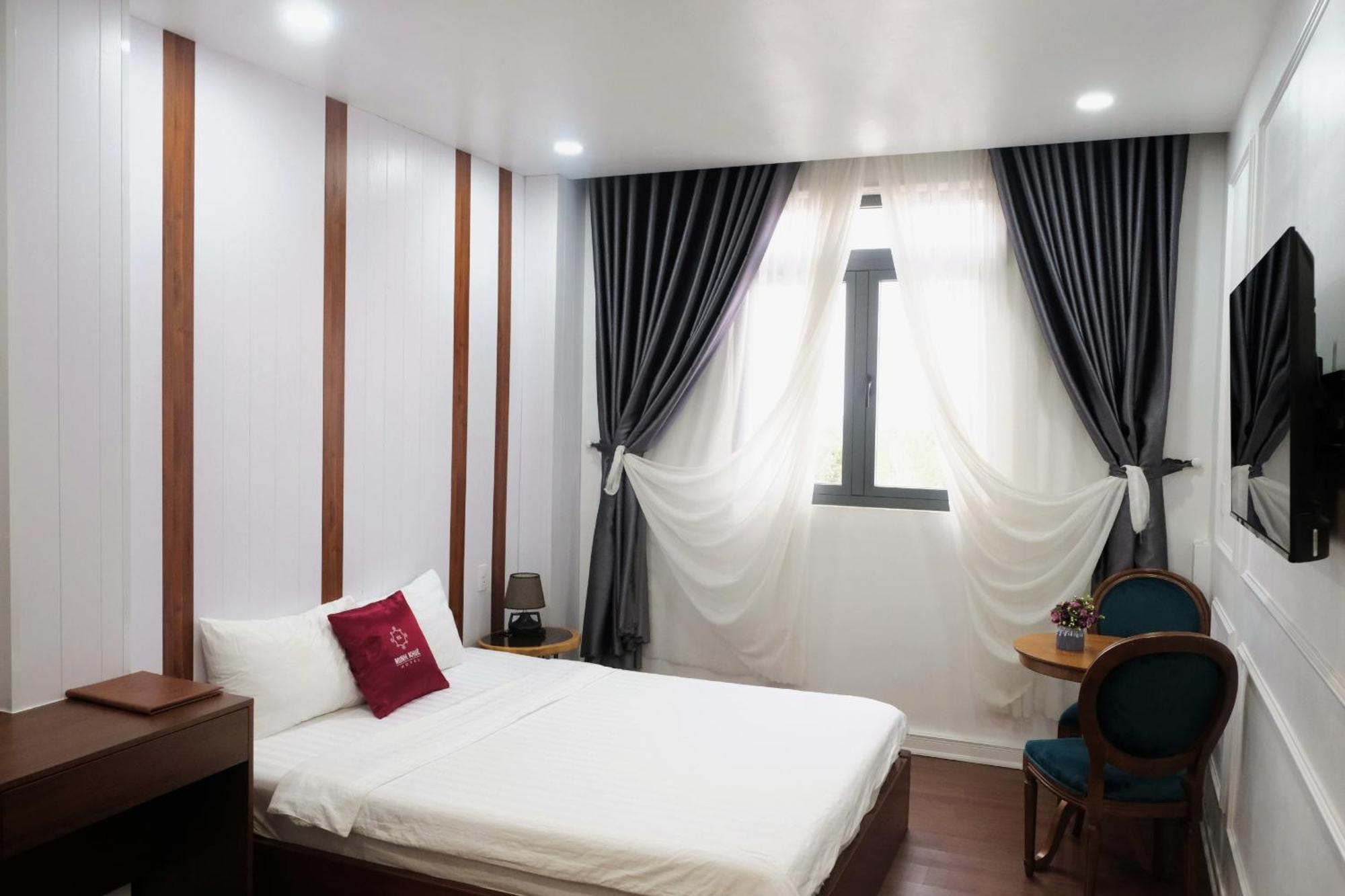 Minh Khue Hotel Виньлонг Экстерьер фото